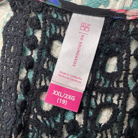 💜5 FOR $20💜 Sheer Floral Long Sleeve Top - Picture 5 of 5